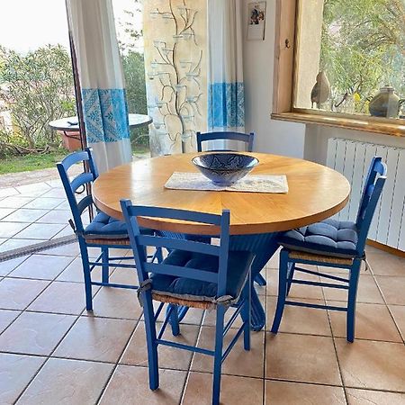 La Casa Blu Villa Сан Панталео Екстериор снимка