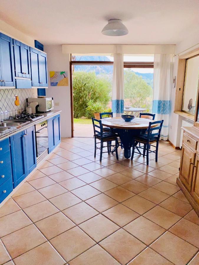 La Casa Blu Villa Сан Панталео Екстериор снимка