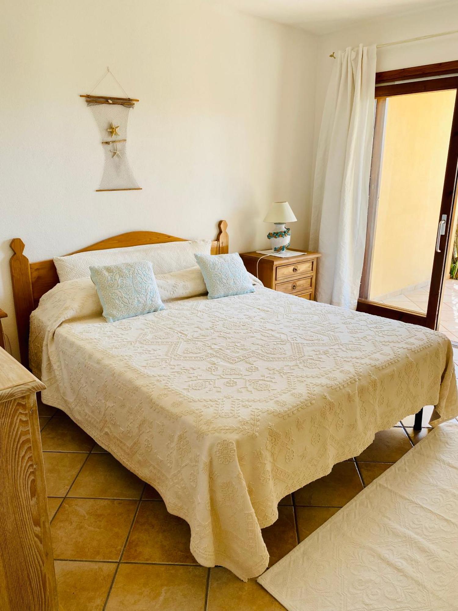 La Casa Blu Villa Сан Панталео Екстериор снимка